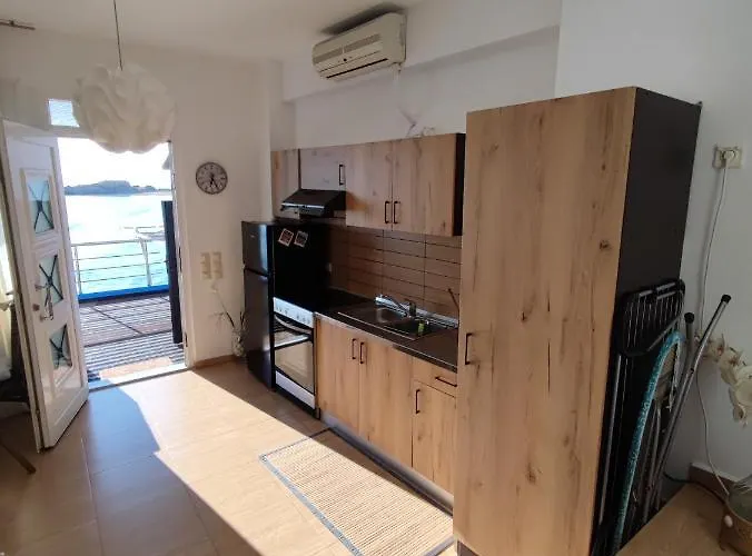 La Casa Azul Arkoudi