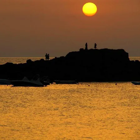 La Casa Azul * Arkoudi